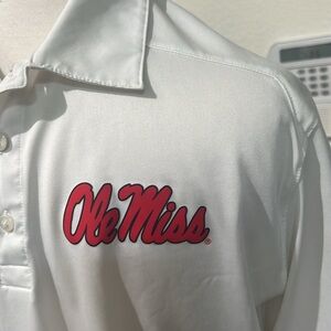 Nike Dri Fit Like New Condition Ole Miss with Rebels on the Back Shirt Size: S